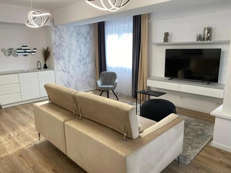 Apartament cu 2 camere semidecomandat în Sud