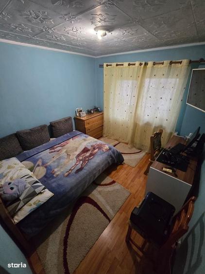 Apartament cu 3 camere decomandat în Micro 17