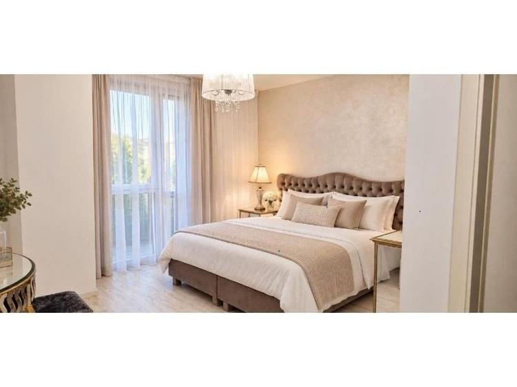 Apartament cu 3 camere în Soarelui