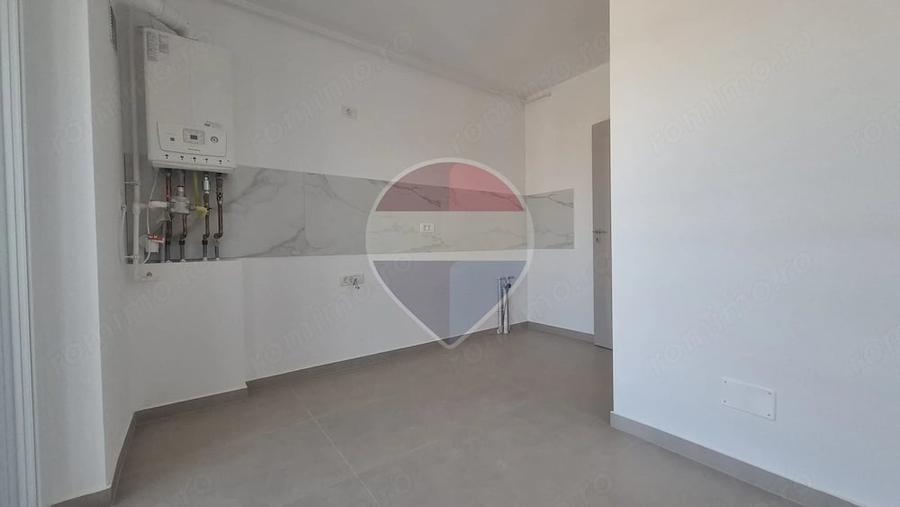 Apartament cu 3 camere decomandat în UTA
