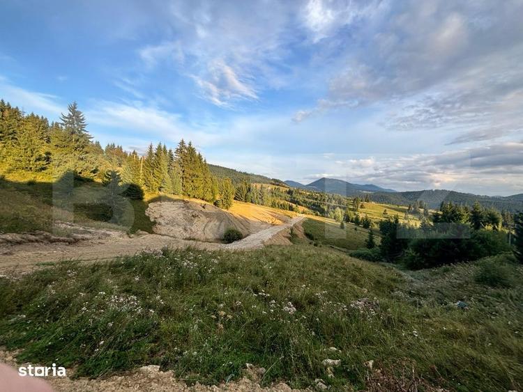 Teren de vanzare la Piatra Fantanele - 3