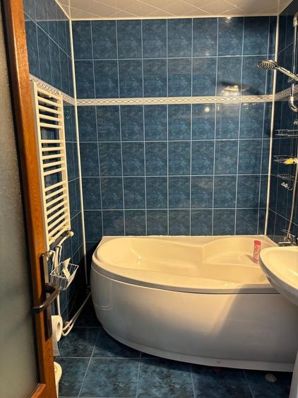 Apartament cu 3 camere decomandat în Nord