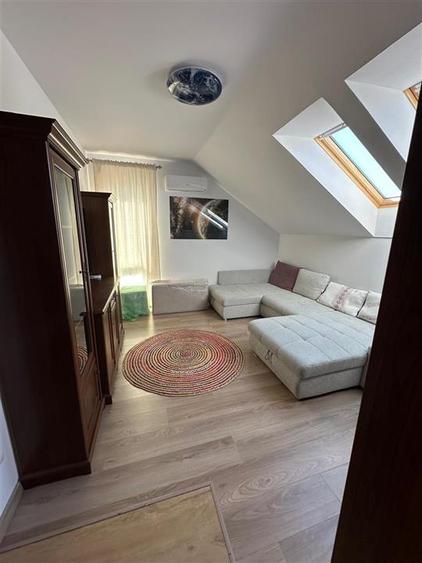 Apartament cu 2 camere decomandat în Dâmbovița
