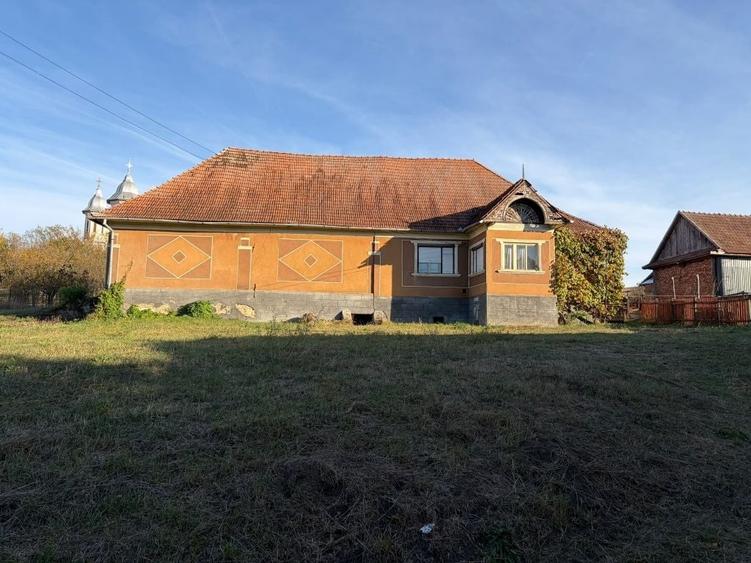 Casă cu 3 camere în Sânpaul