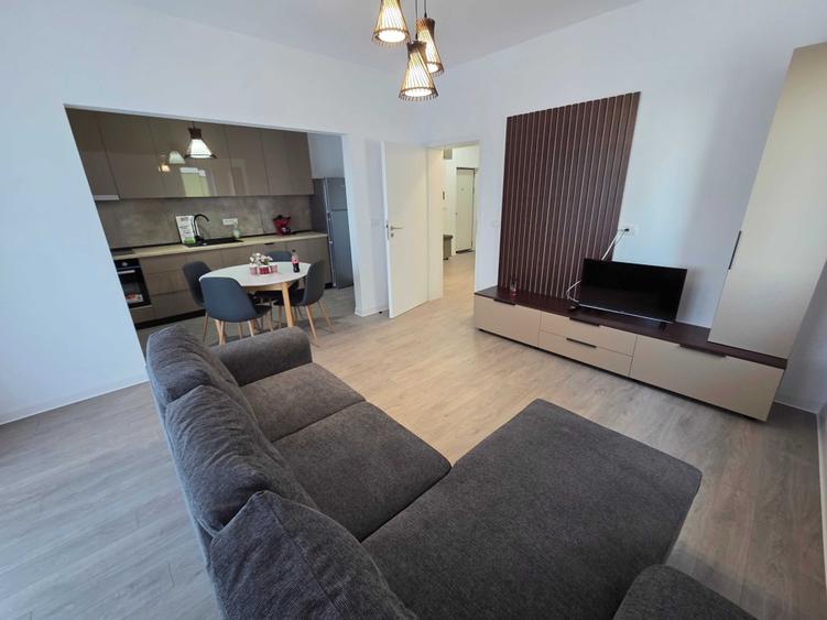 Apartament cu 2 camere decomandat în Giroc