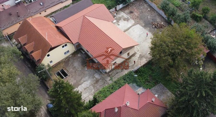 Casă cu 4 camere în Central