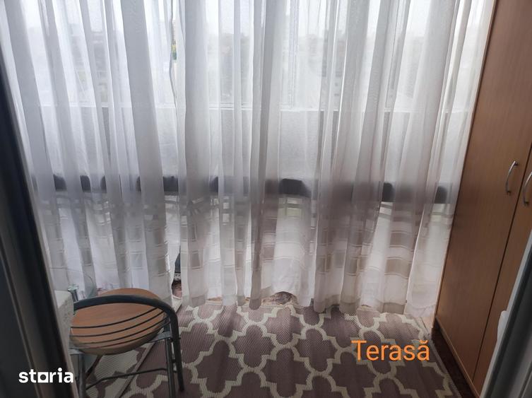 Apartament cu 3 camere decomandat, mobilat în Circumvalațiunii