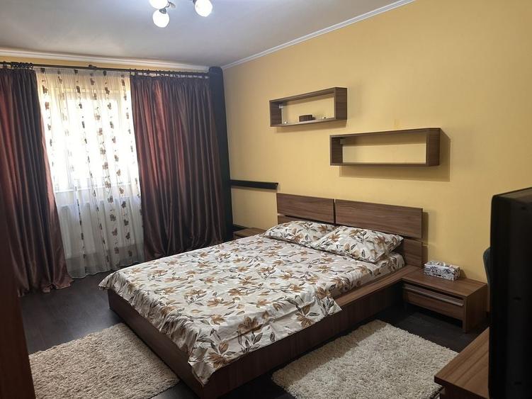 Garsonieră decomandată în Central