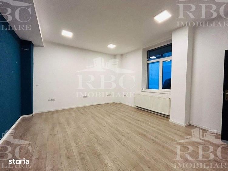Spațiu comercial, de 45 mp, în Central