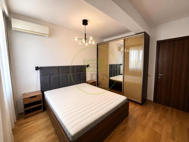 Apartament cu 2 camere semidecomandat în Sisești