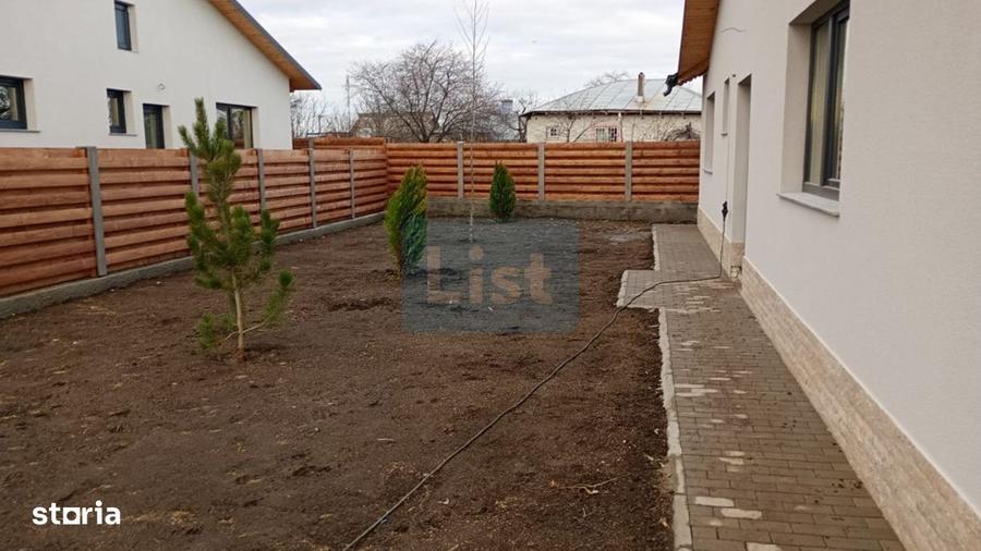 Casă cu 3 camere în Movileni