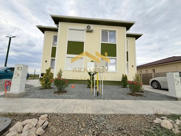 Casă cu 4 camere cu Teren 280 Mp în Remetea Mare