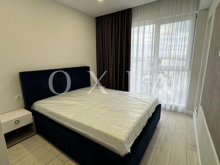 Apartament cu 3 camere semidecomandat, mobilat în Giroc