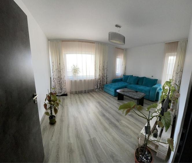 Apartament cu 2 camere decomandat în Apahida
