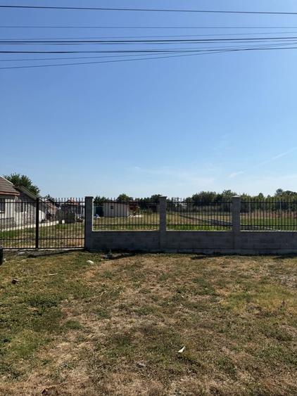 Casă individuală cu 1 camere cu Canalizare în Torontalului