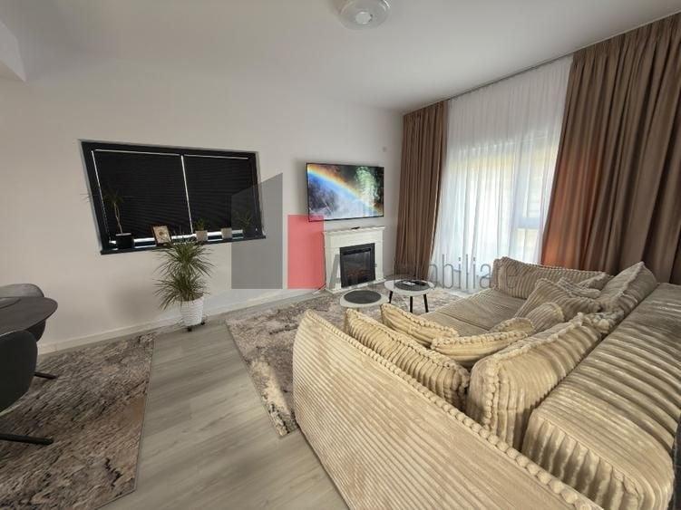 Casă cu 4 camere în Domnești
