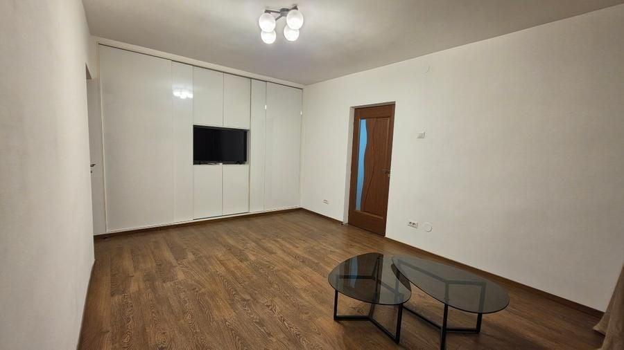 Apartament 3 camere de vânzare Păcii - 2