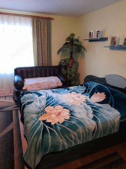 Casă cu 4 camere în Gârliște