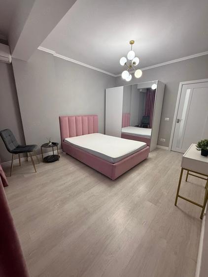 Garsonieră decomandată în Central