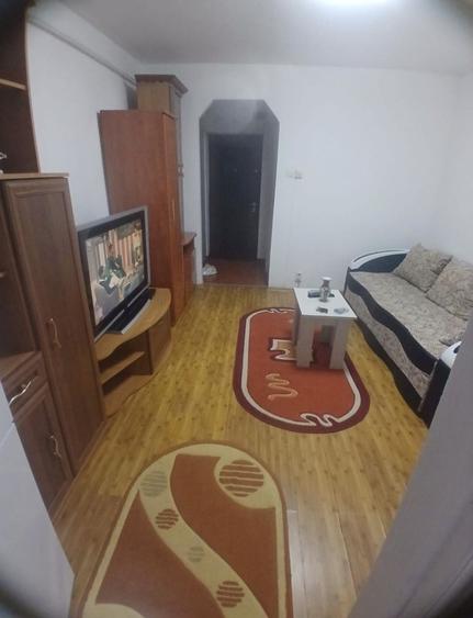 Garsonieră semidecomandată în Central