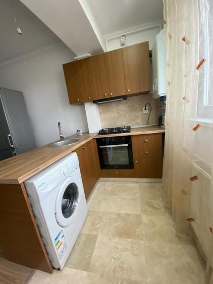 Apartament cu 2 camere decomandat în Prelungirea Ghencea