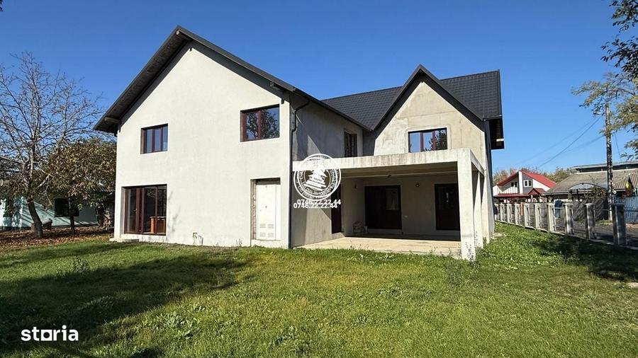 Casă cu 4 camere în Bosia