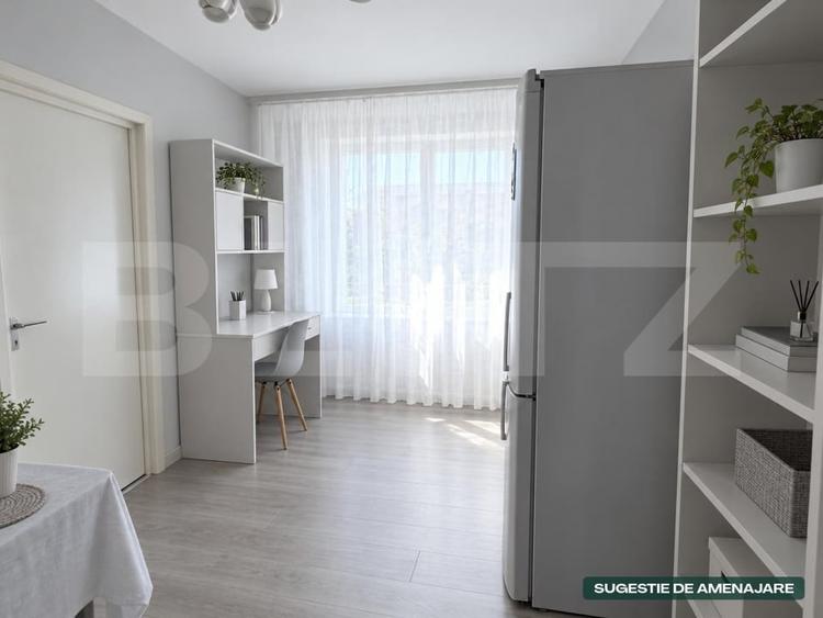 Apartament cu 2 camere semidecomandat, mobilat în Podul de Piatră