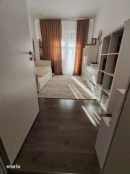 Apartament cu 3 camere în Ghiroda
