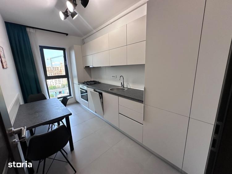 Apartament cu 2 camere decomandat în Militari