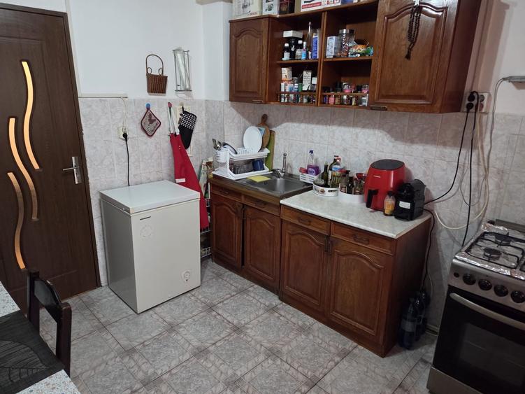 Apartament cu 3 camere decomandat în Nord