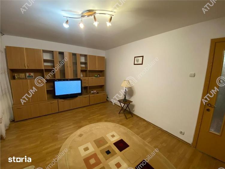 Apartament cu 2 camere decomandat, mobilat în Broscărie
