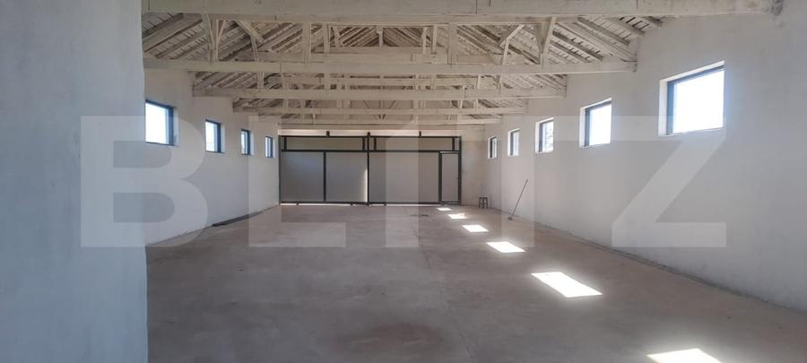 Spațiu comercial, de 370 mp, în Sud