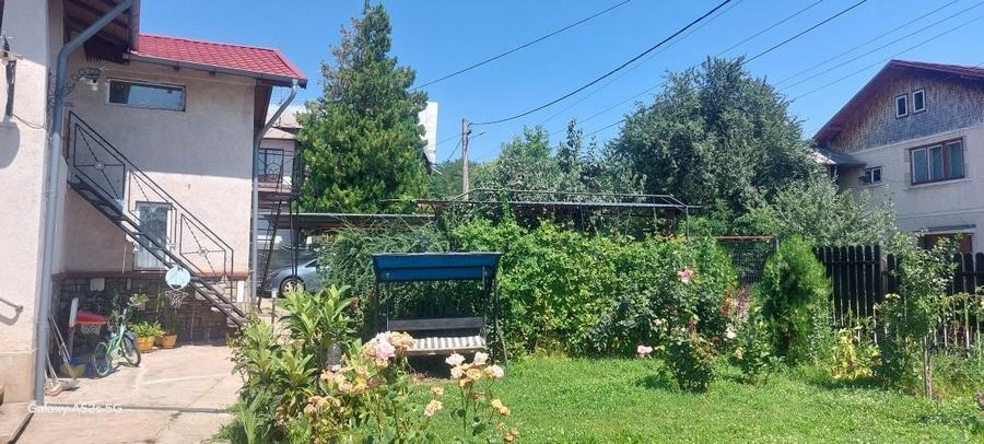 Casă cu 4 camere în Central