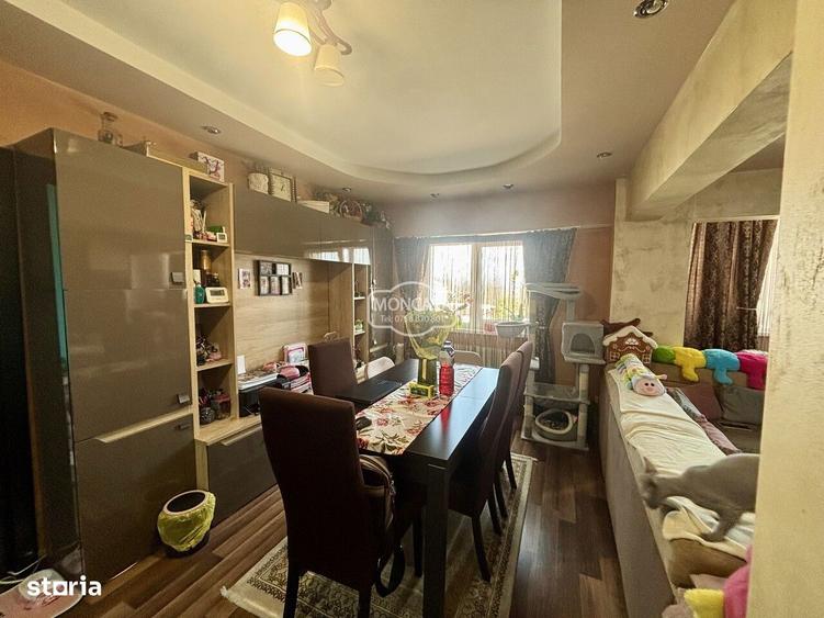 Apartament cu 3 camere semidecomandat în Central