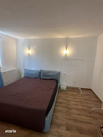 Casă cu 3 camere cu Teren 120 Mp în Central