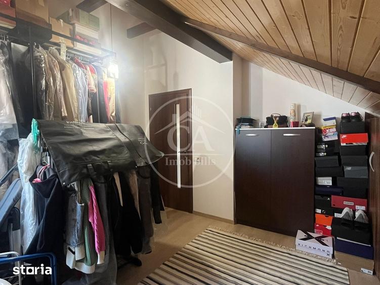 Casă cu 5 camere decomandat cu Teren 250 Mp în Tokai