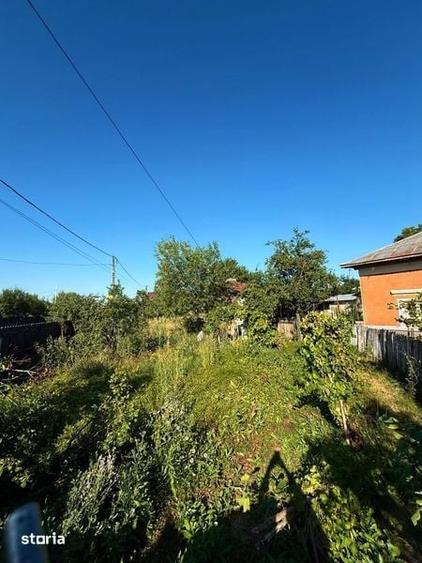 Casă cu 2 camere cu Teren 66 Mp în Sârbeni