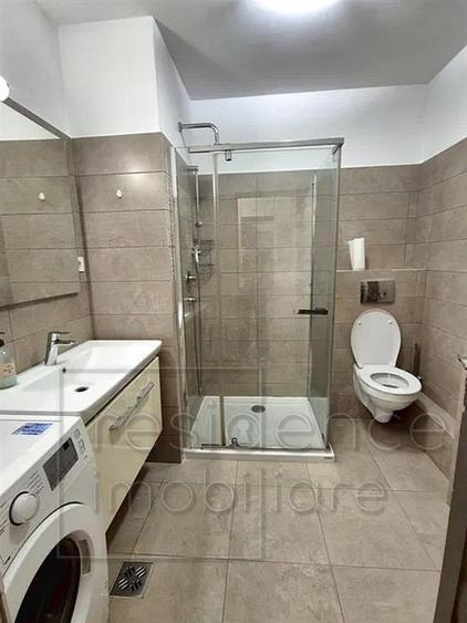 Apartament cu 2 camere decomandat, mobilat în Între Lacuri