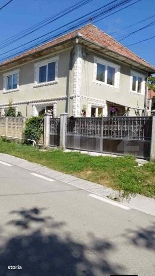 Casă cu 4 camere cu Teren 3100 Mp în Central