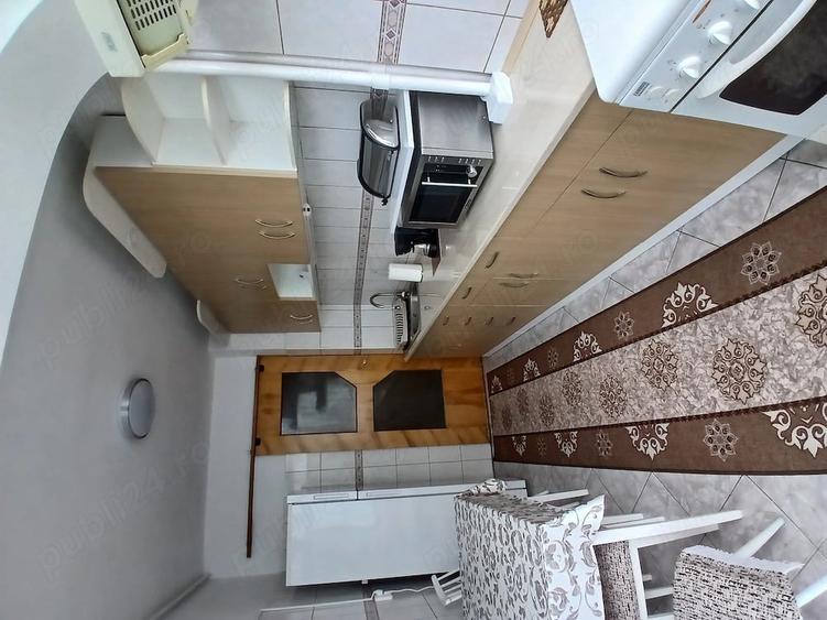 Apartament cu 3 camere decomandat în Tomis Nord