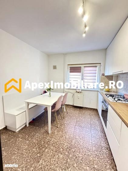 Apartament cu 3 camere decomandat în P-ța Reșița