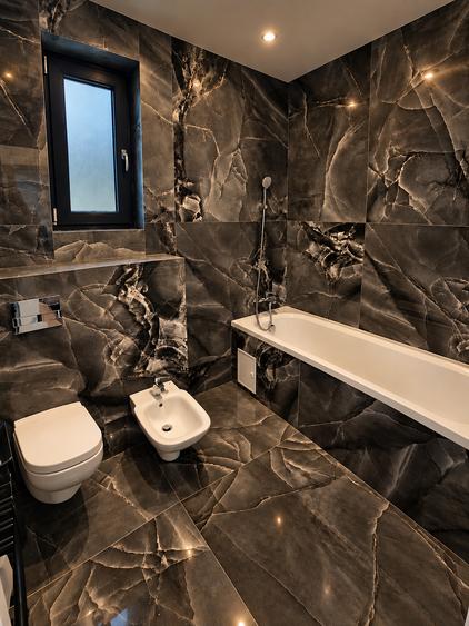 Casă cu 4 camere cu Piscina în Tunari