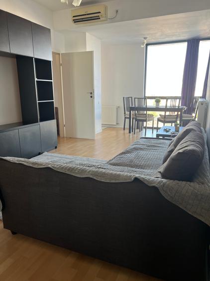 Apartament cu 2 camere semidecomandat în Calea Călărașilor