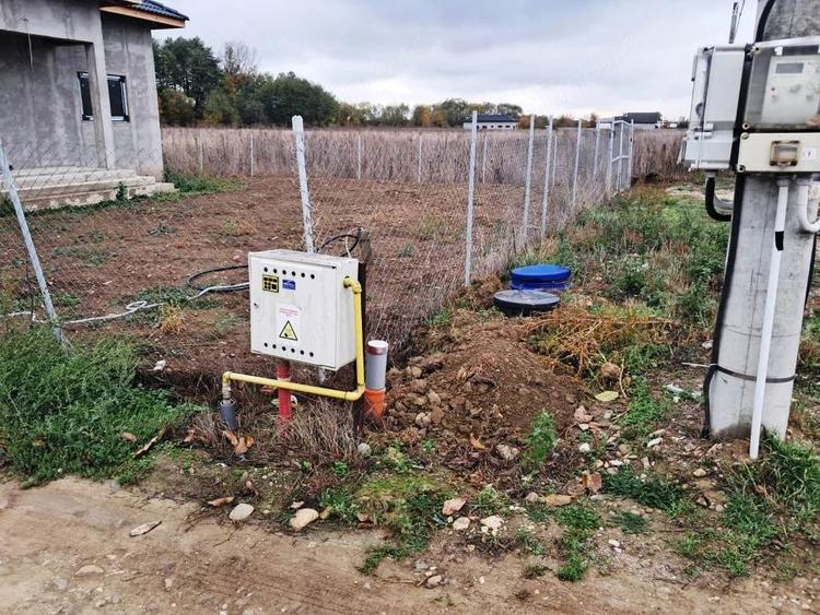 Teren de 2080 mp, în Centura