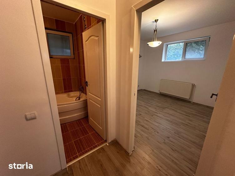 Apartament cu 3 camere decomandat în Chiajna