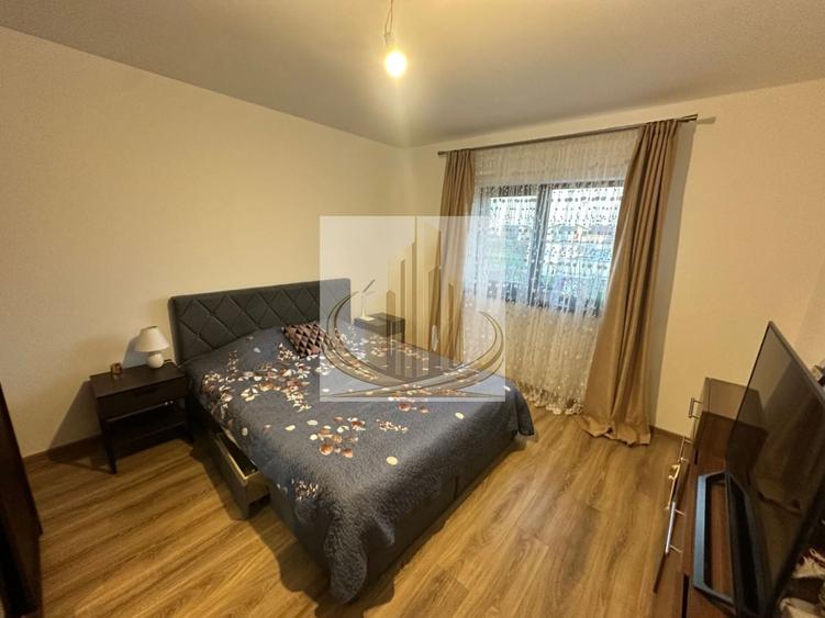 Casă individuală cu 5 camere cu Canalizare în Dumbrăvița