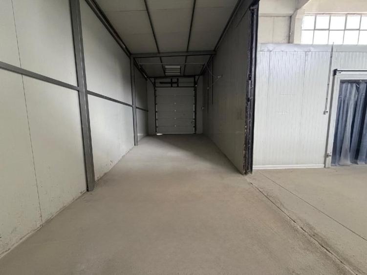 Spațiu comercial, de 1,000 mp, în Calea Severinului