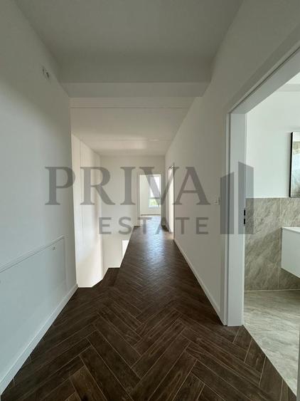 Duplex cu 4 camere cu Canalizare în Moșnița Nouă