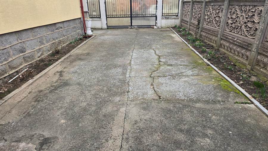 Duplex cu 5 camere cu Garaj în Ultracentral