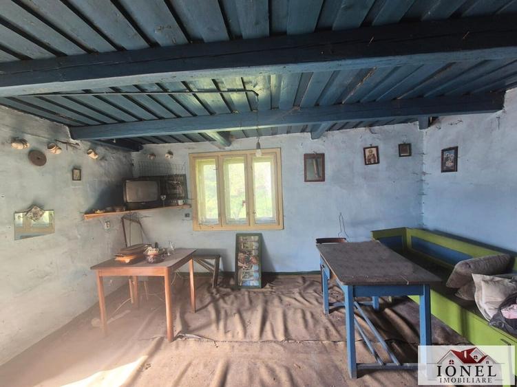 Casă individuală cu 3 camere cu Teren 2834 Mp în Ocoliș